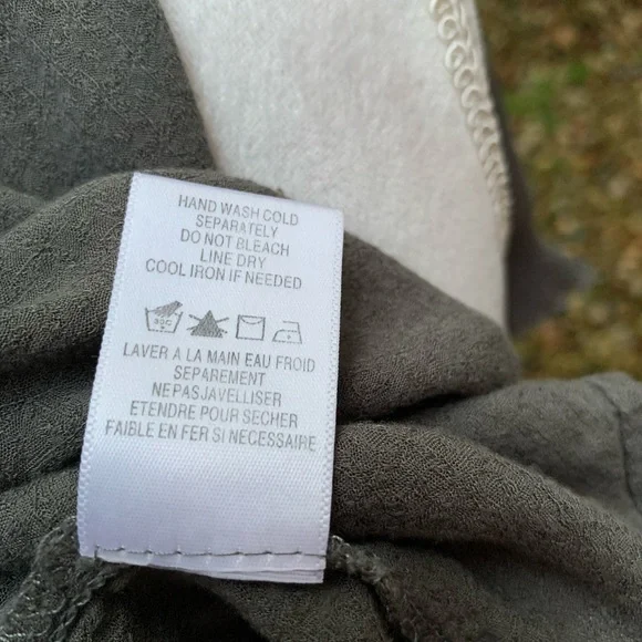 Pleione Gray Relaxed Blouse with Long Sleeves - Picture 8 of 8